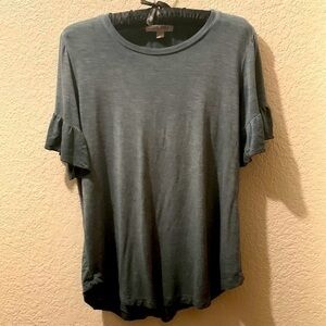 Knox Rose size small T-shirt